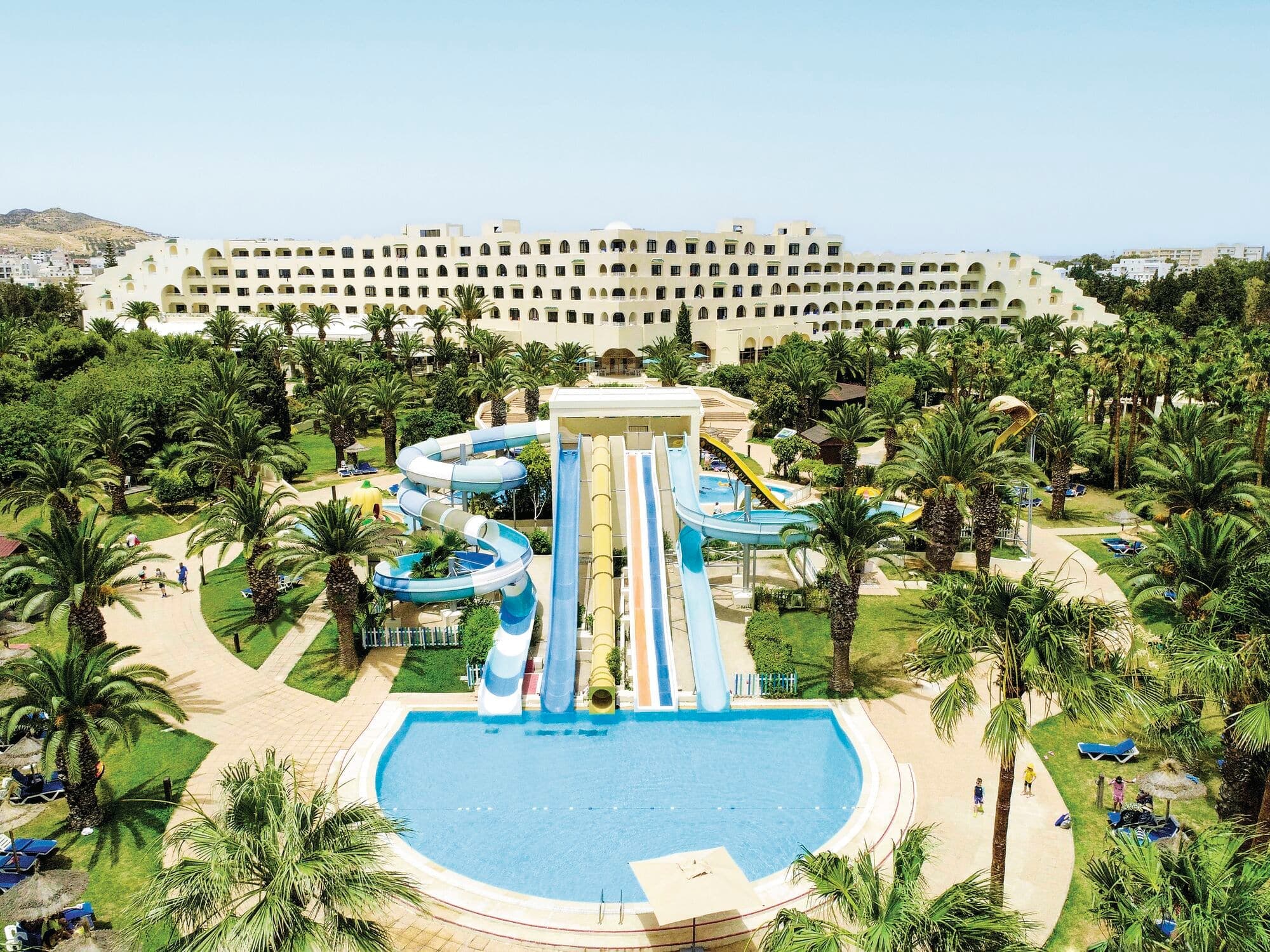 TUI BLUE Manar- 8 x standard seats selected - main photo