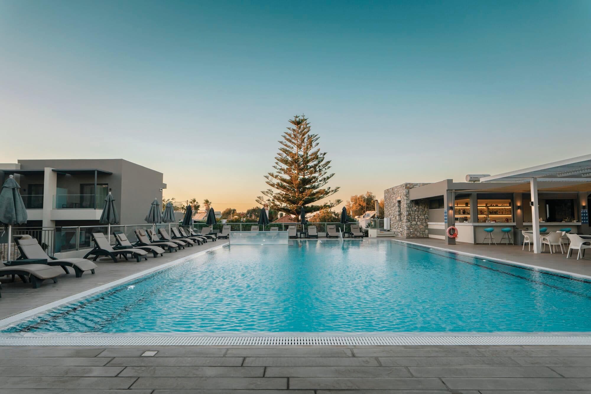 Cosmopolitan Hotel - photo 3
