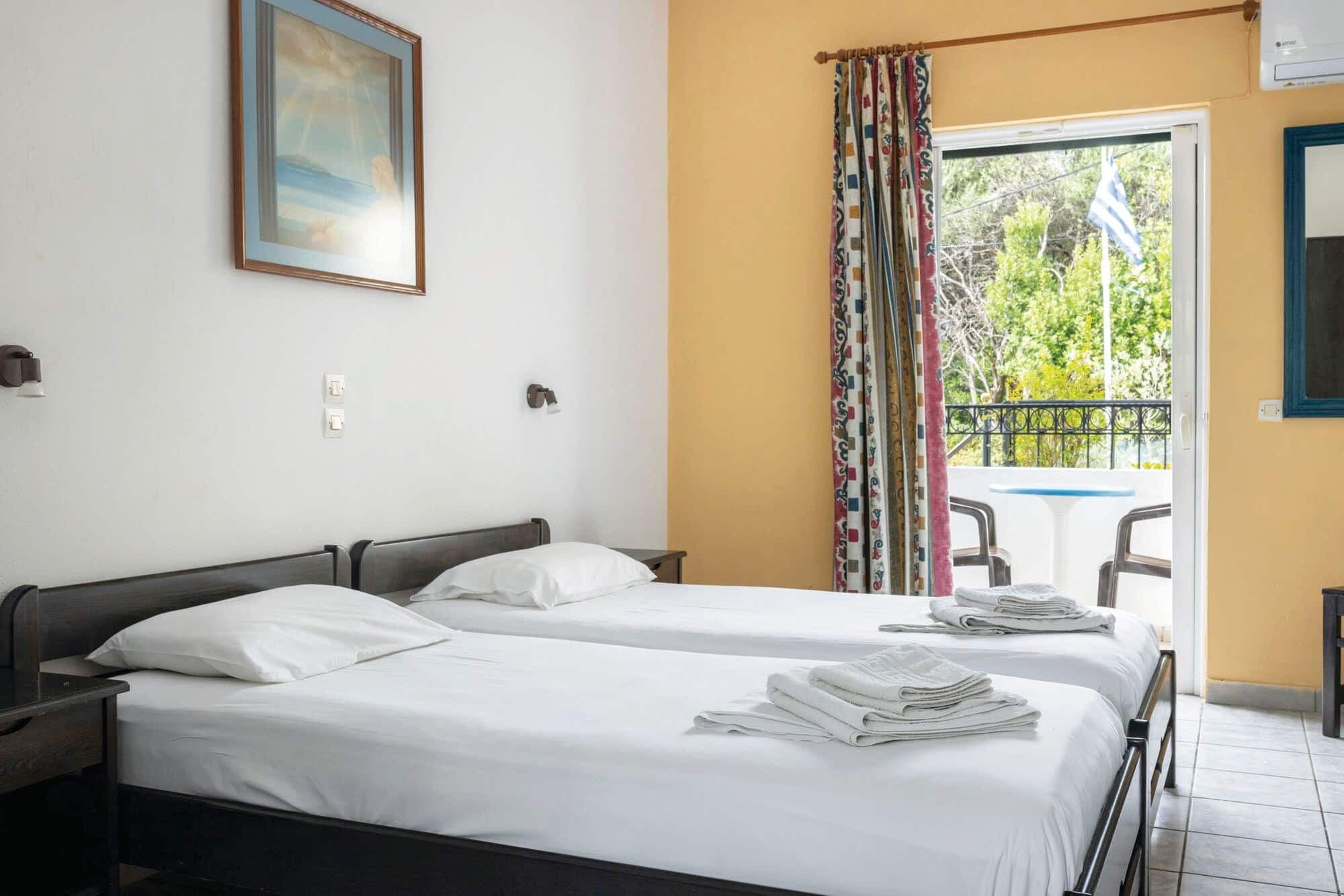 Antigoni Apartments - photo 2