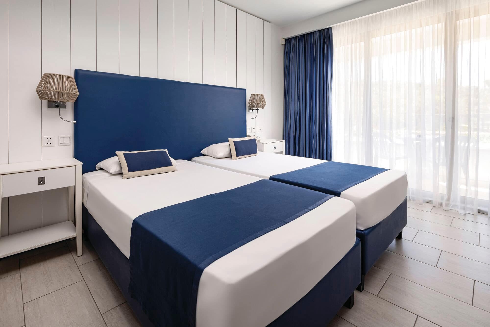 db Seabank Resort & Spa - photo 2