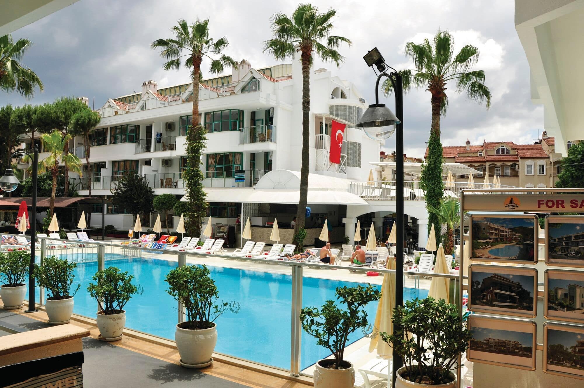 Club Atrium Hotel & Apartments - main photo