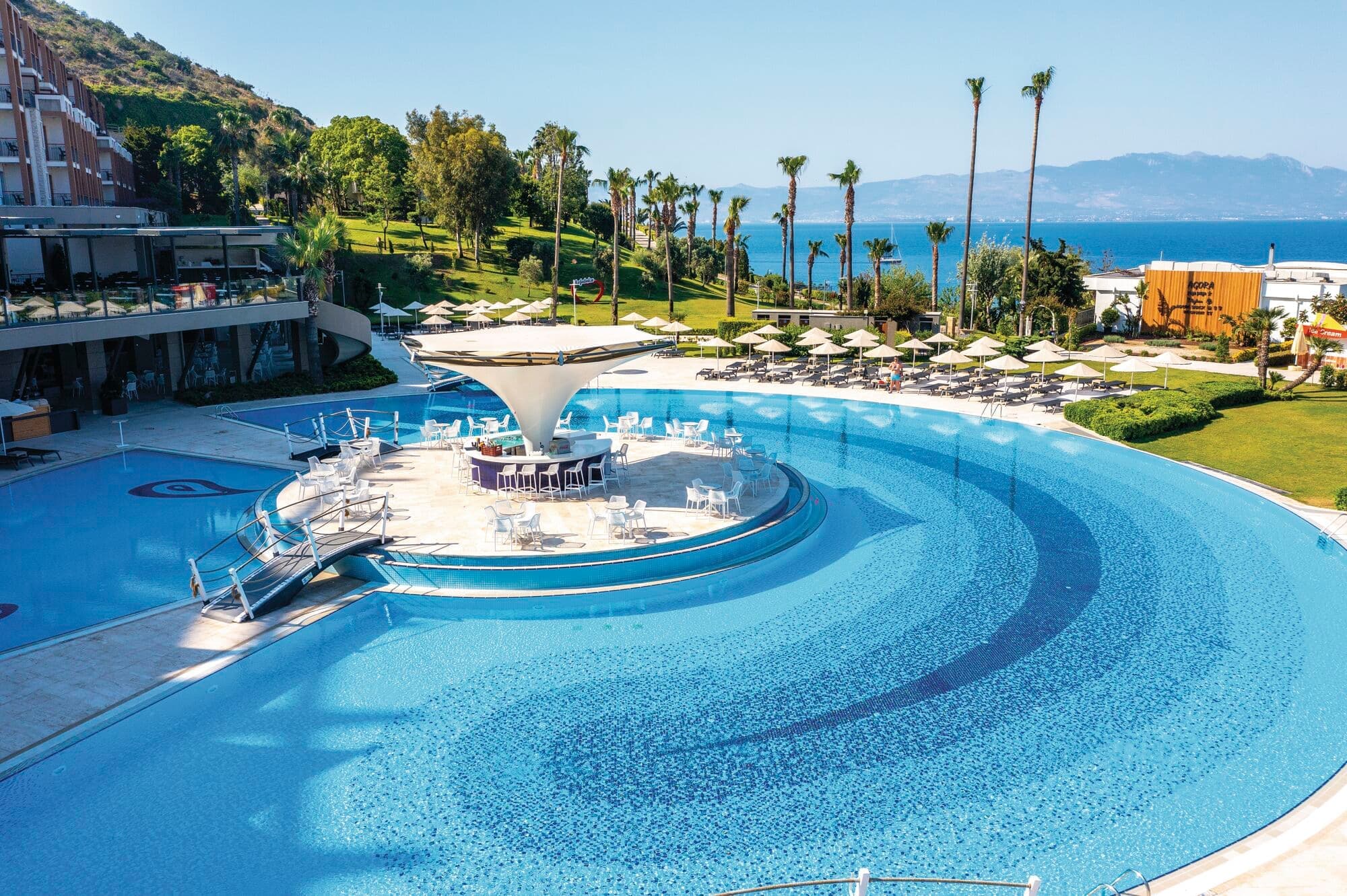 Aegean Elegance: Family Fun at Kefaluka Resort - photo 3