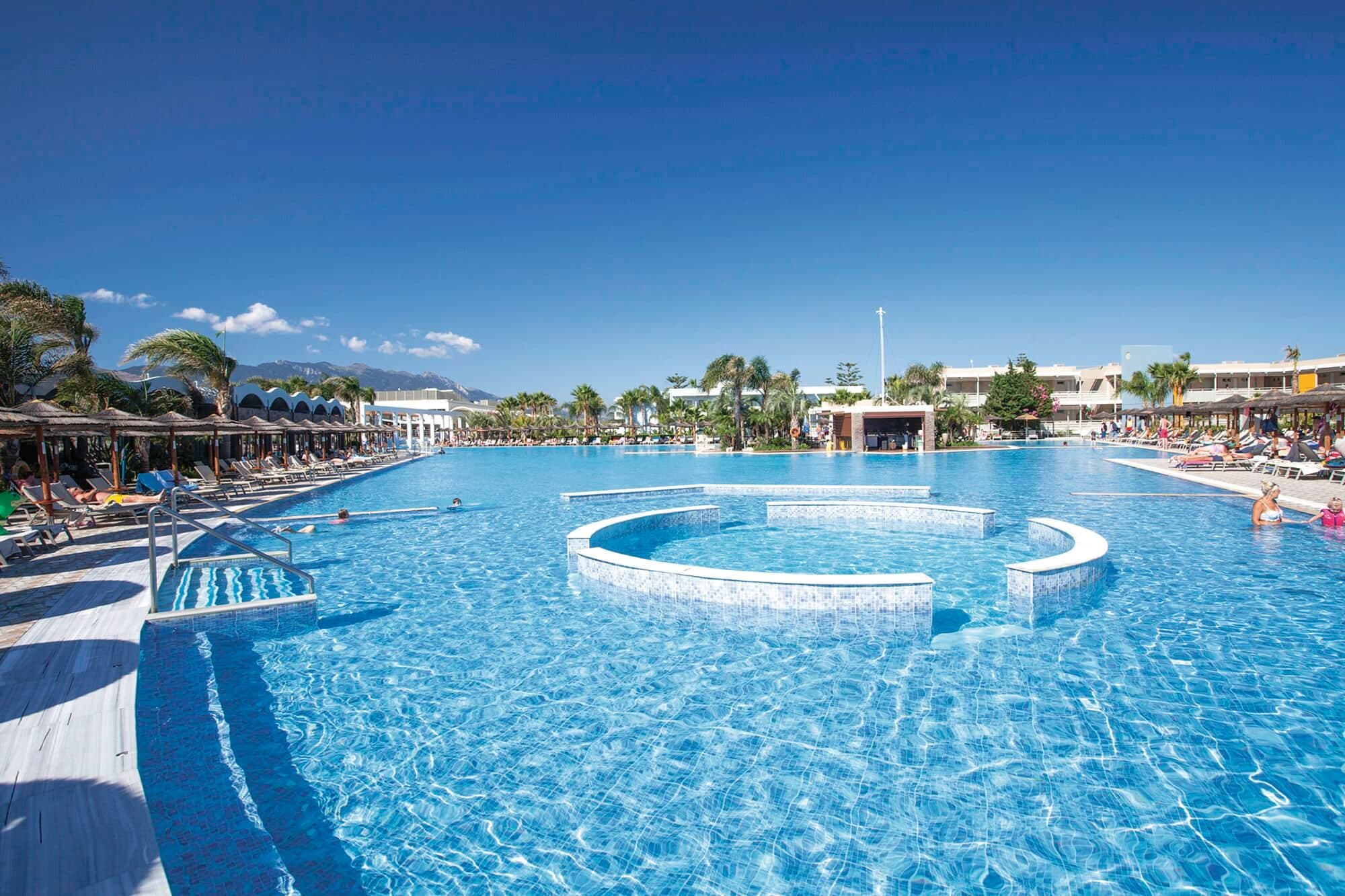 🌴 Sun-Soaked Luxury at Blue Lagoon Resort - main photo
