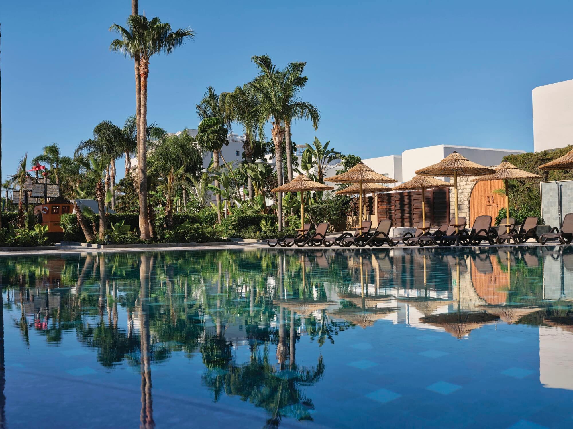 Atlantica Oasis Hotel - main photo