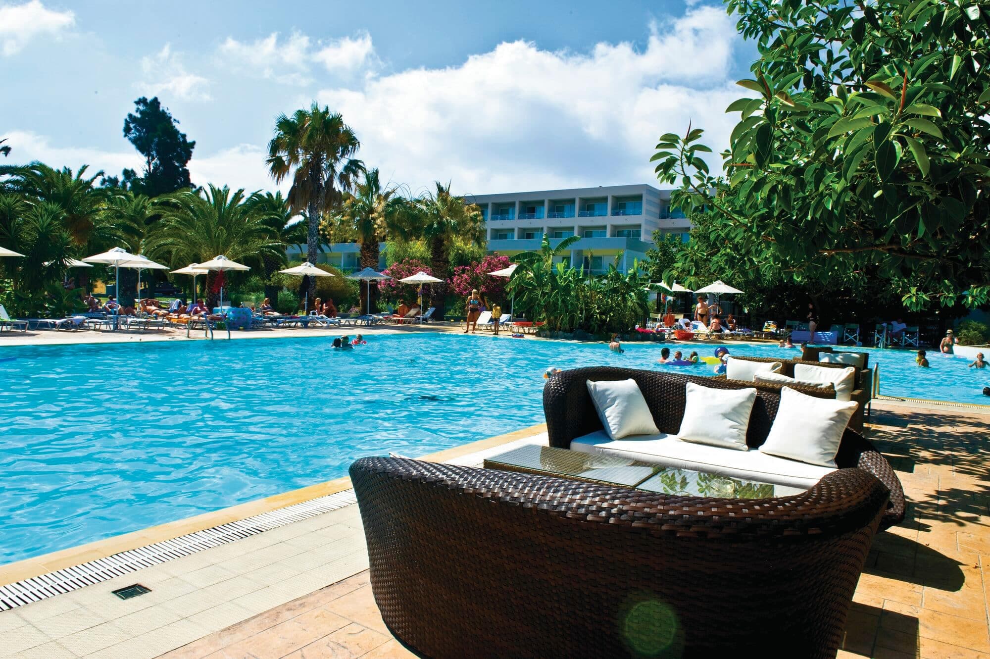 Sun Palace Resort & Spa - main photo