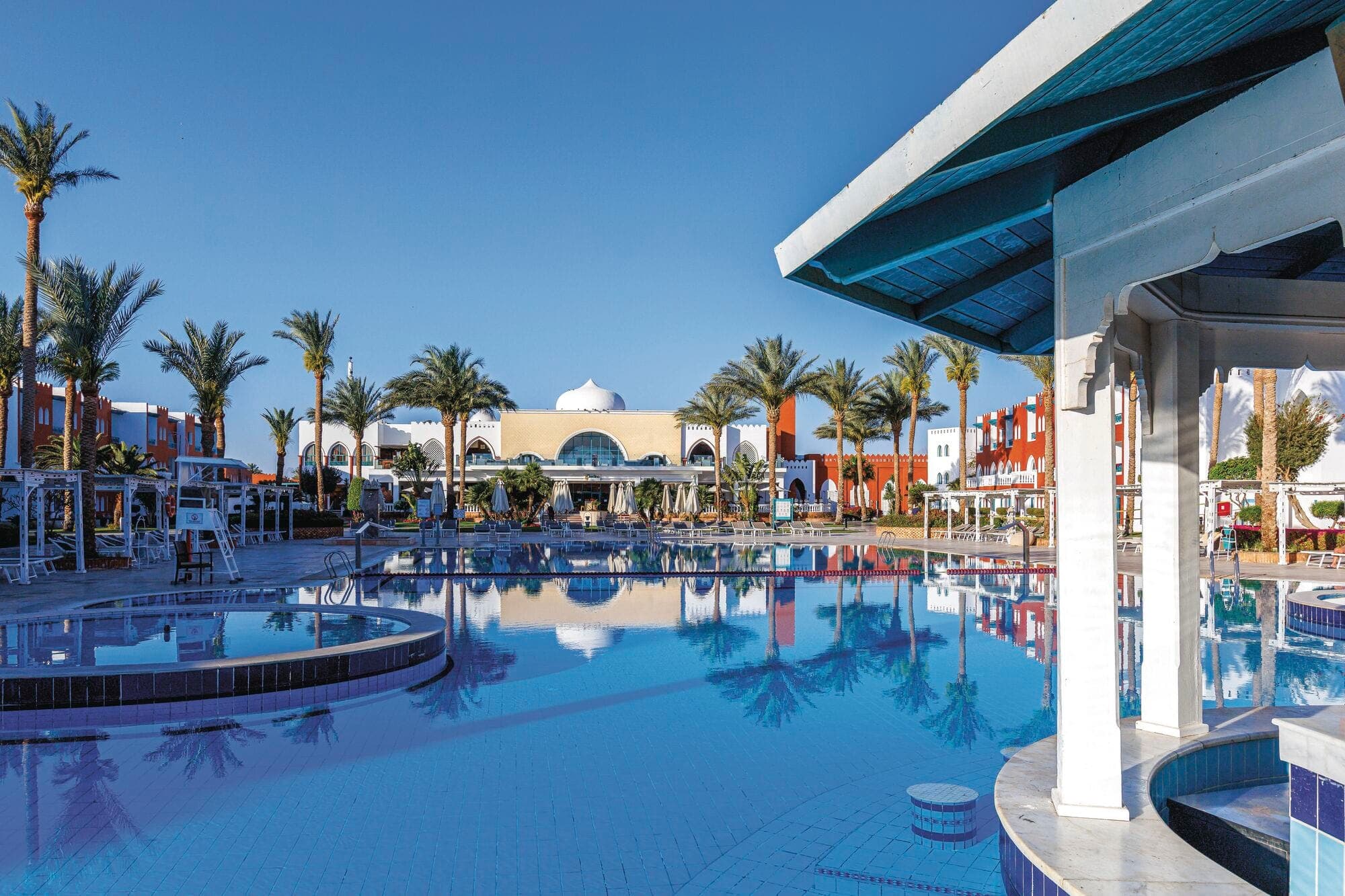 Sunrise Garden Beach Resort