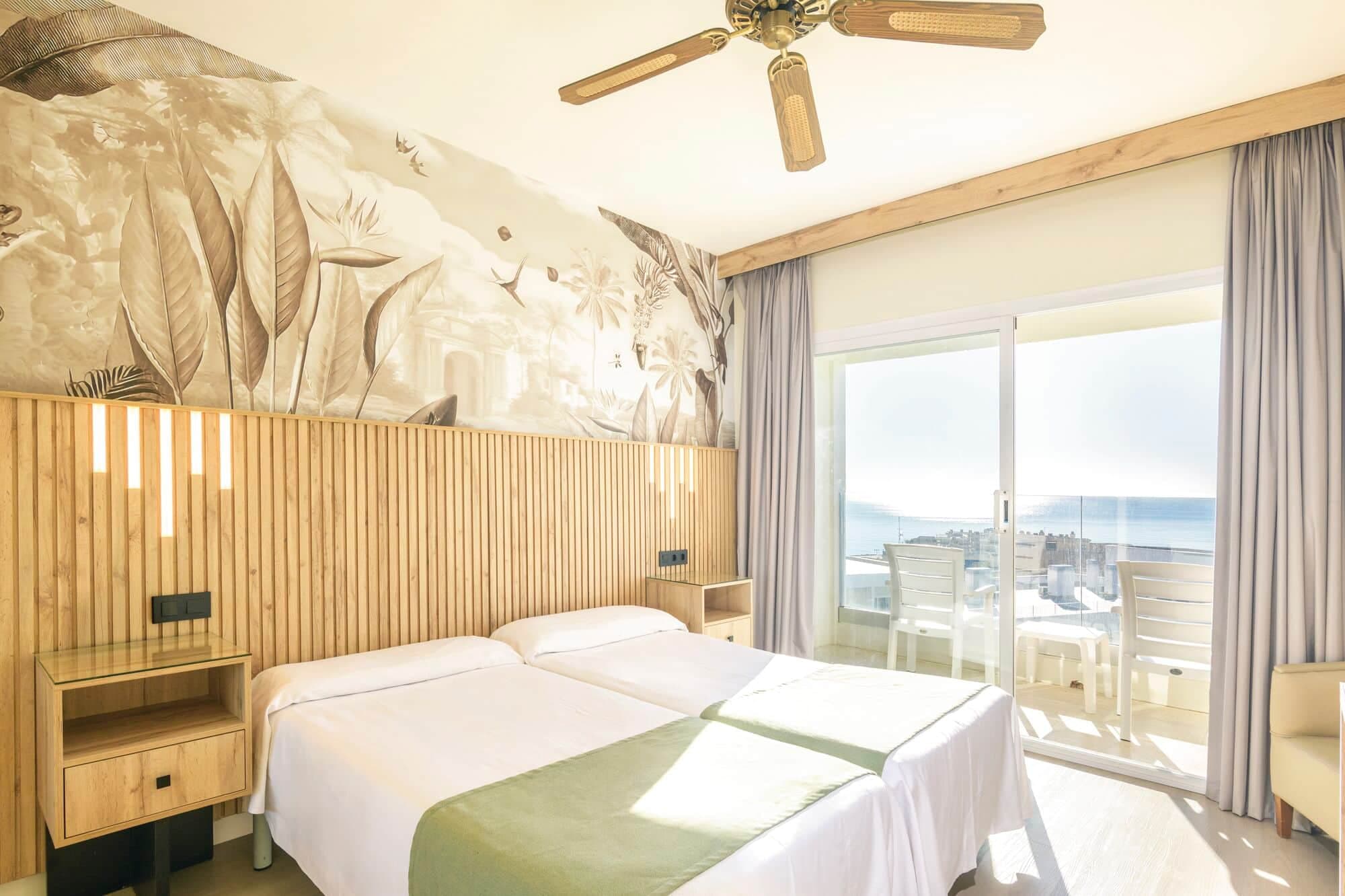 Hotel Parasol by Dorobe - photo 2
