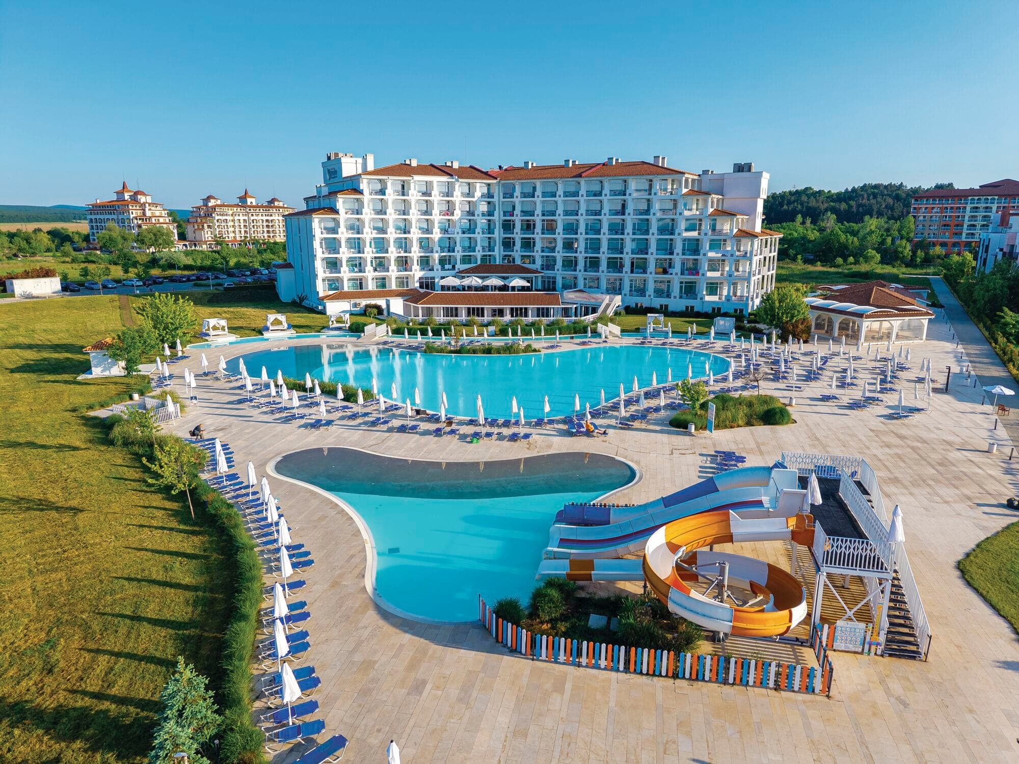 Sunrise Blue Magic Resort