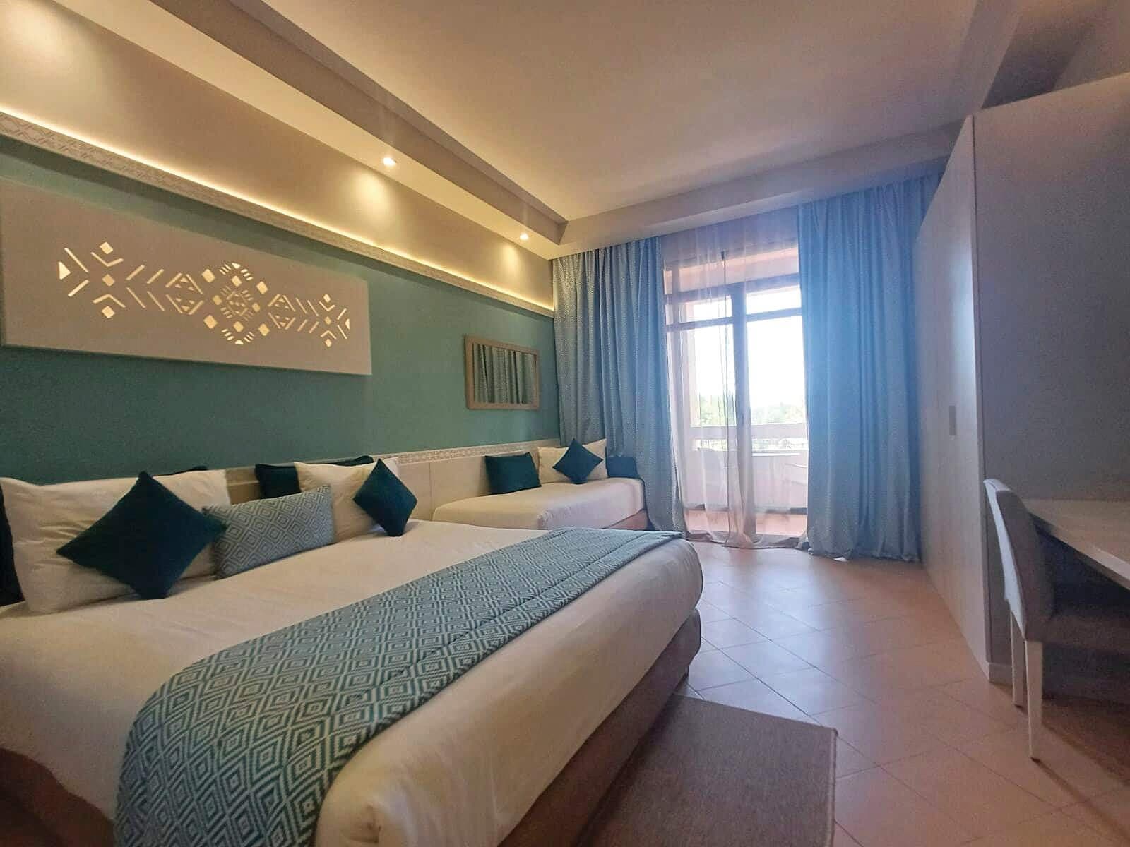 AQI Aqua Mirage Club - photo 2