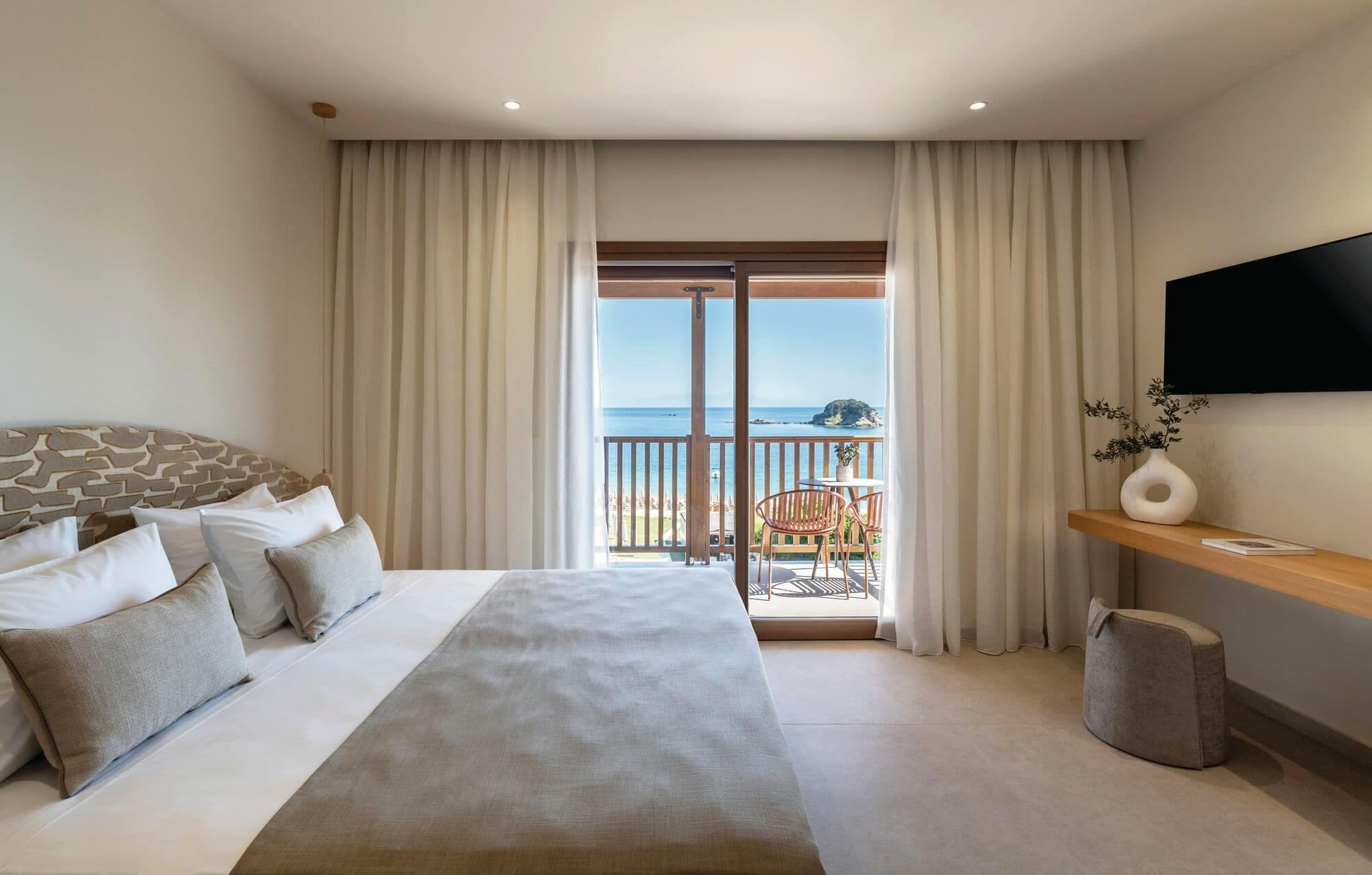 Dome Island Skiathos