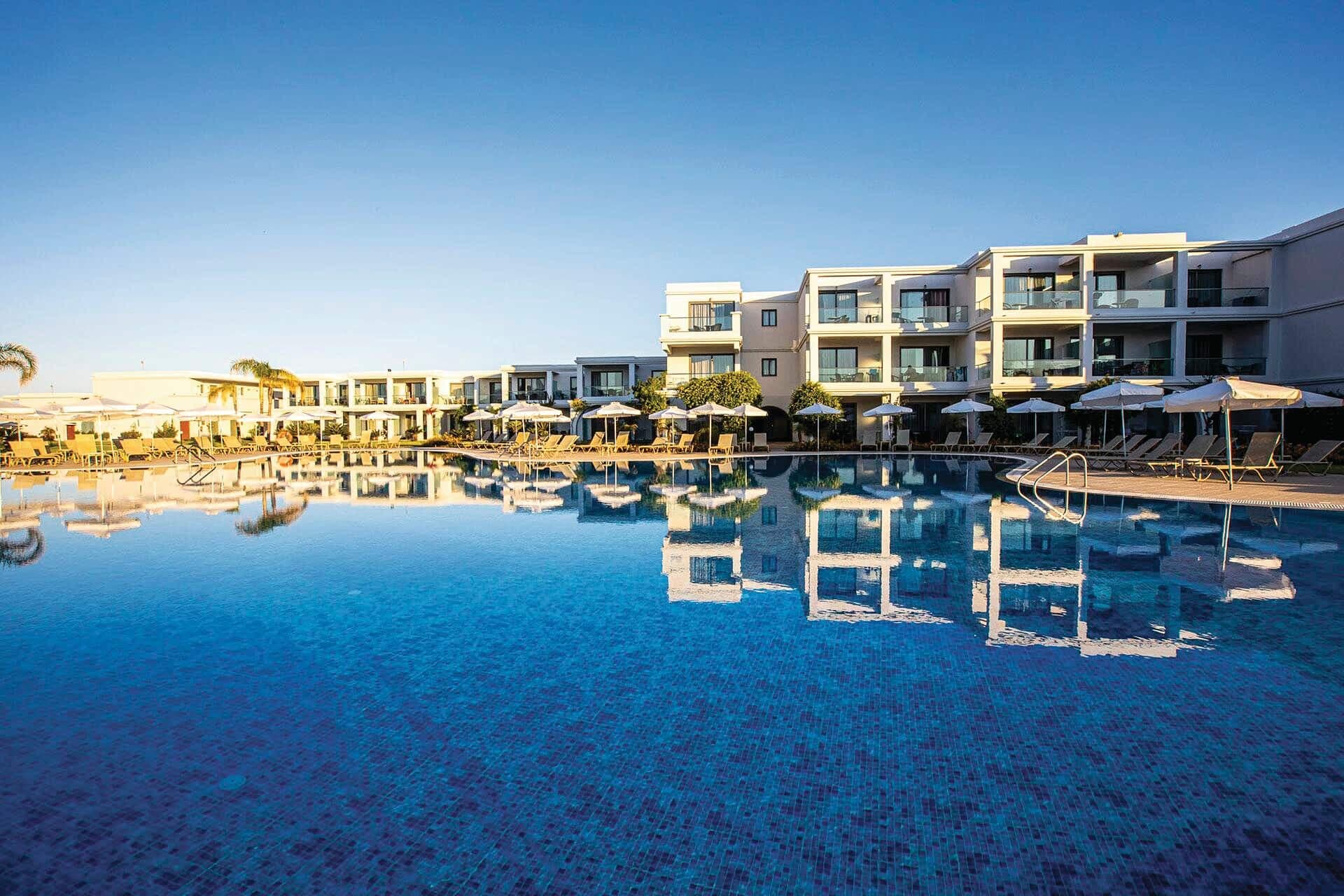 Asterias Beach Resort - main photo