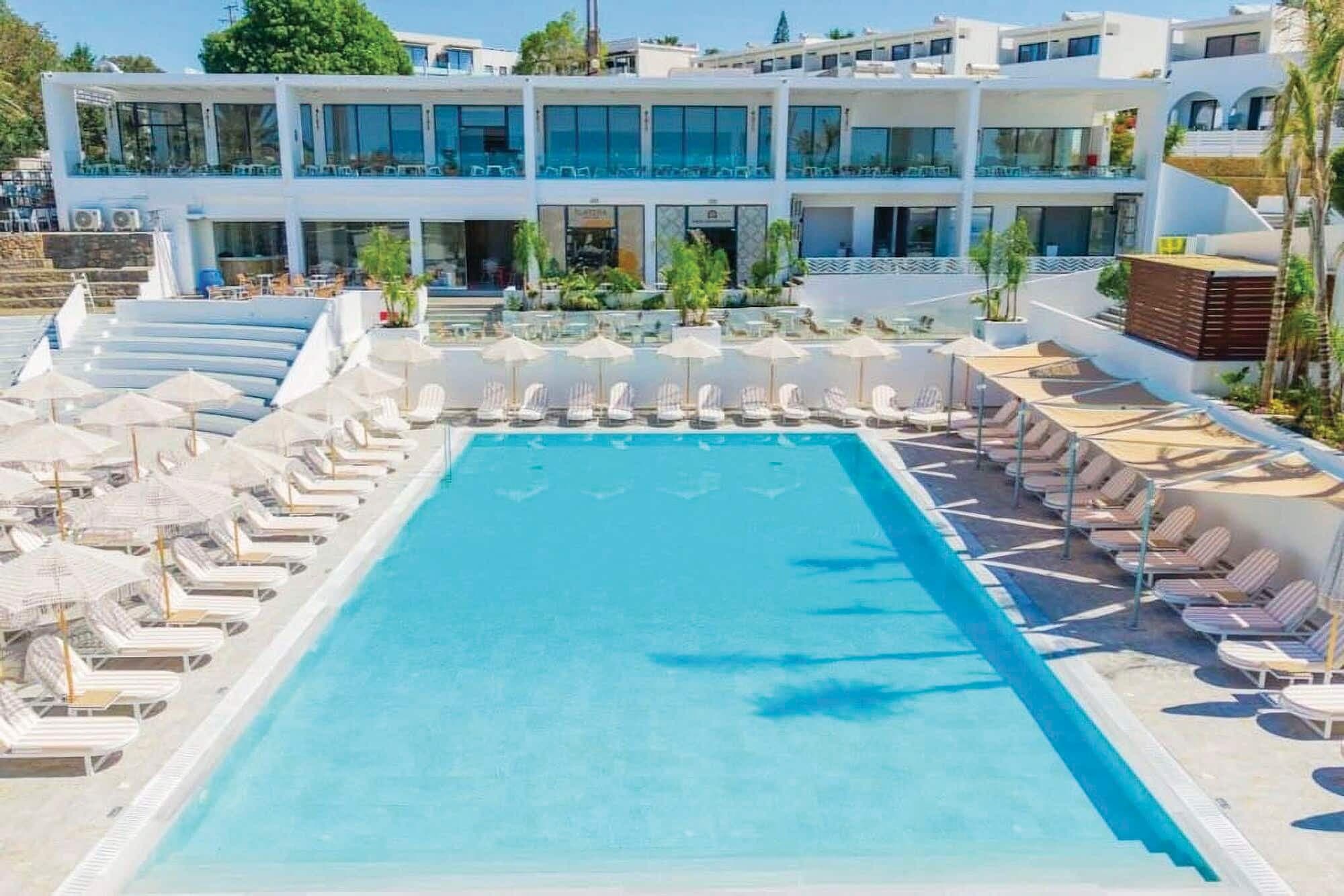 Aiora Aqua Resort - photo 3
