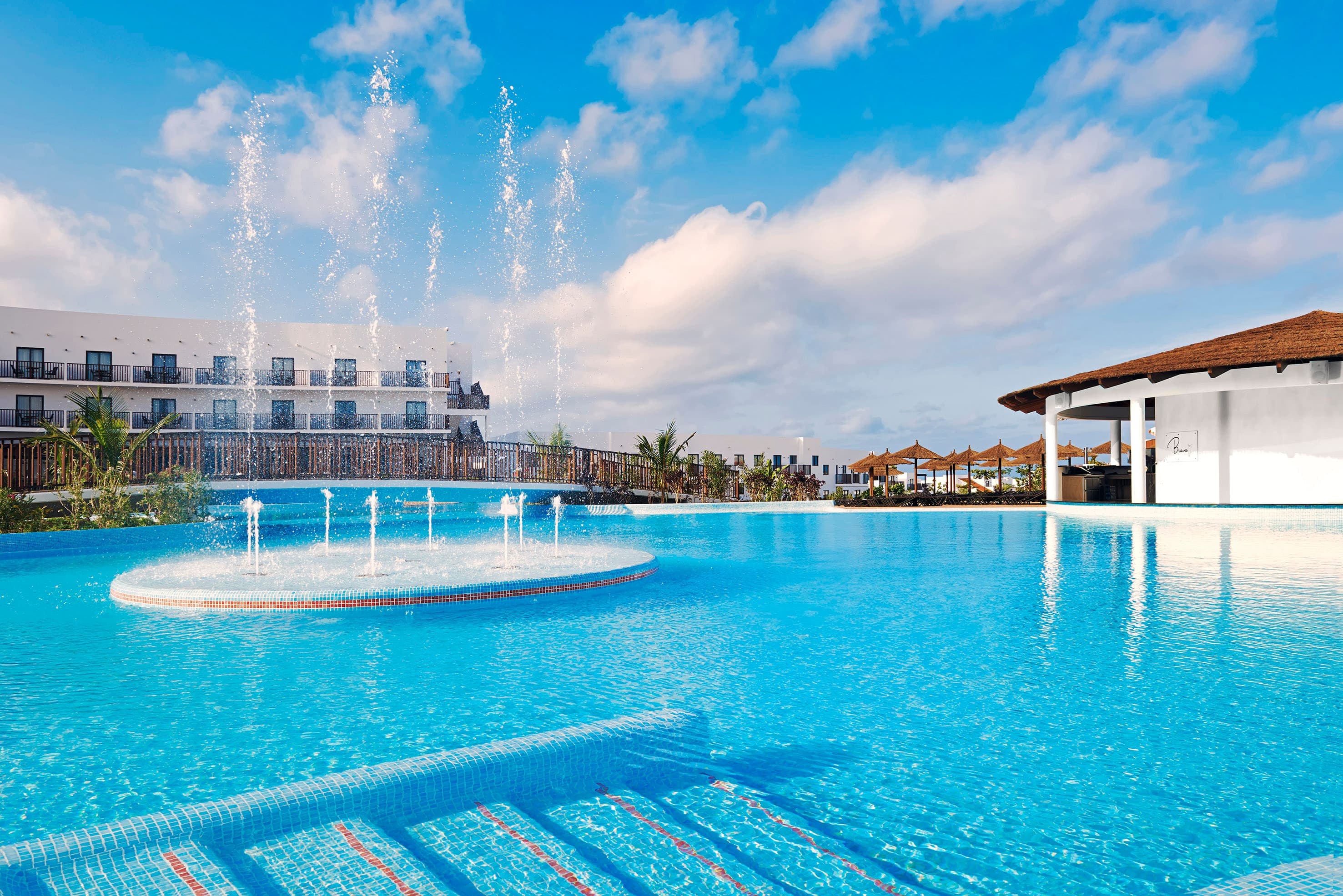 Melia Dunas Beach Resort & Spa: All-Inclusive Bliss
