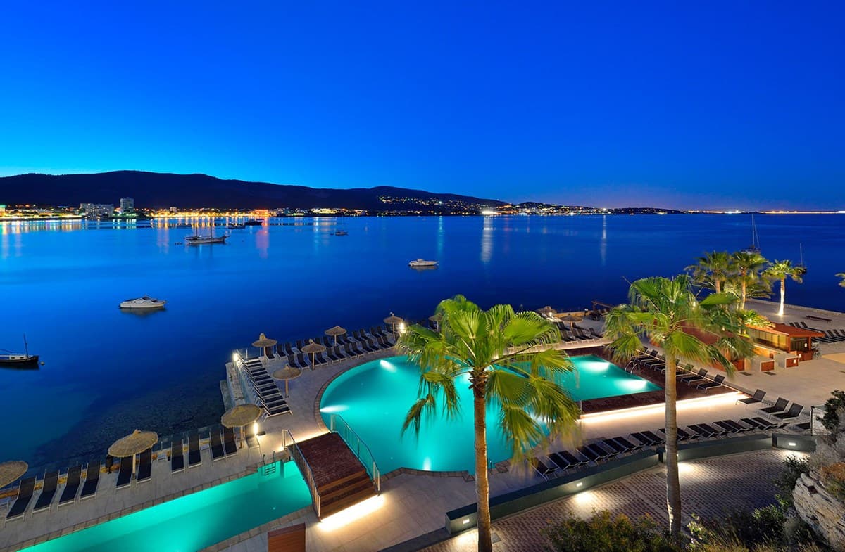 Palma Nova Getaway - photo 3