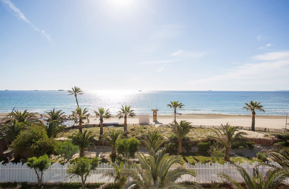 Playa d'en Bossa Getaway - photo 3