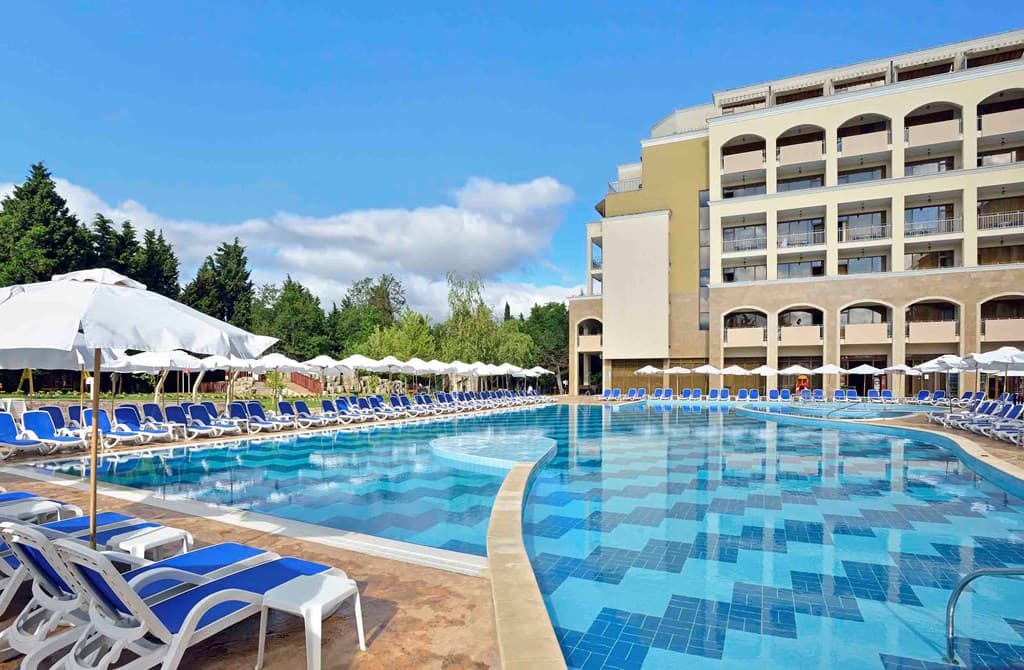 Nessebar Family Escape