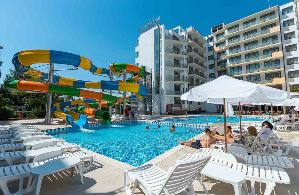 Sunny Beach Escape - main photo