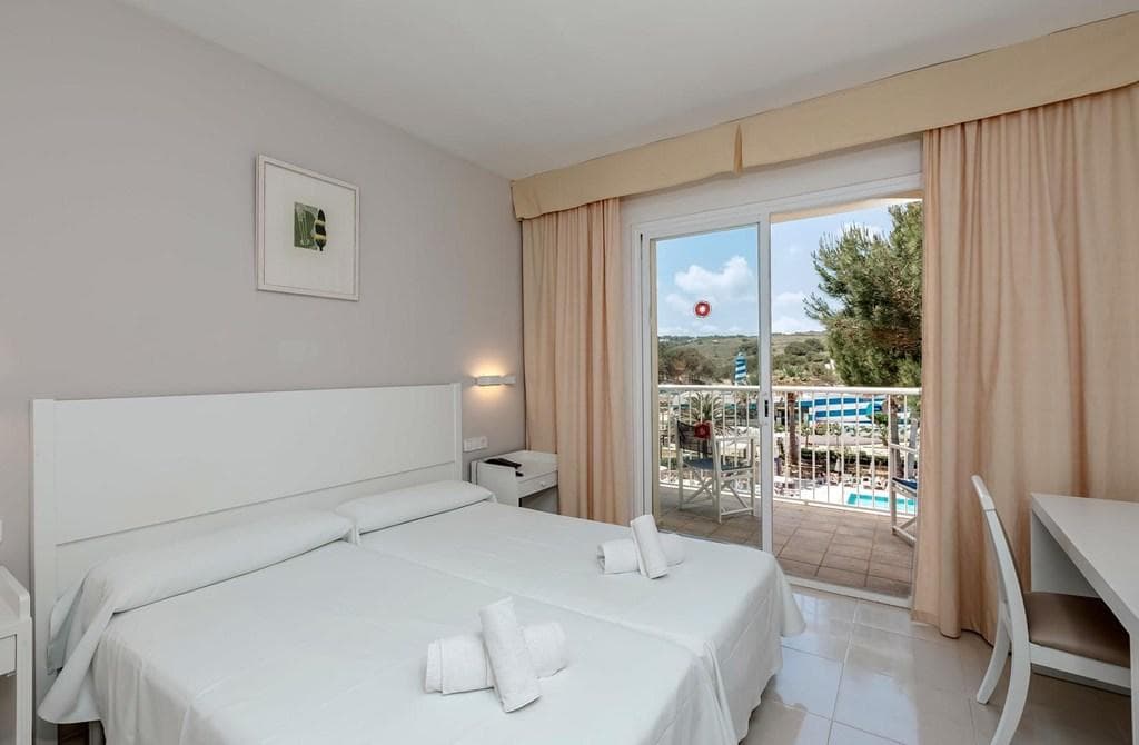 Club Hotel Aguamarina - photo 2