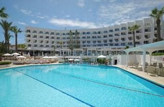 Golden Coast Beach Hotel - photo 3