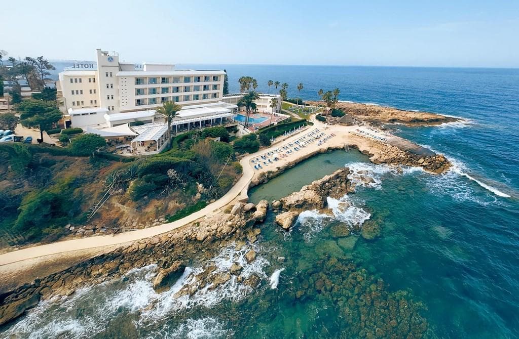 Cynthiana Beach Hotel - main photo