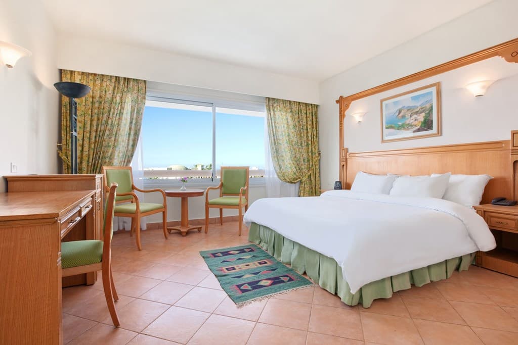 Hurghada Long Beach Resort - photo 2