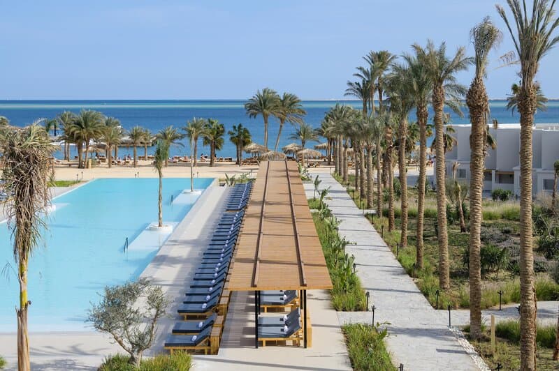 Serry Beach Resort - main photo