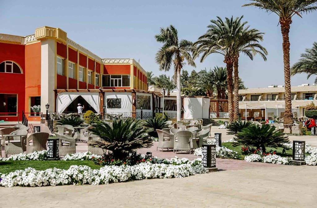 Aladdin Beach Resort - photo 3