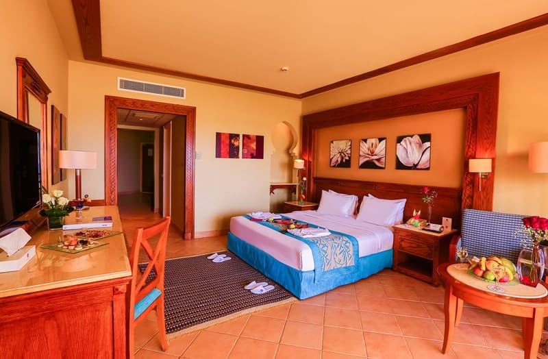 Charmillion Club Resort - photo 2