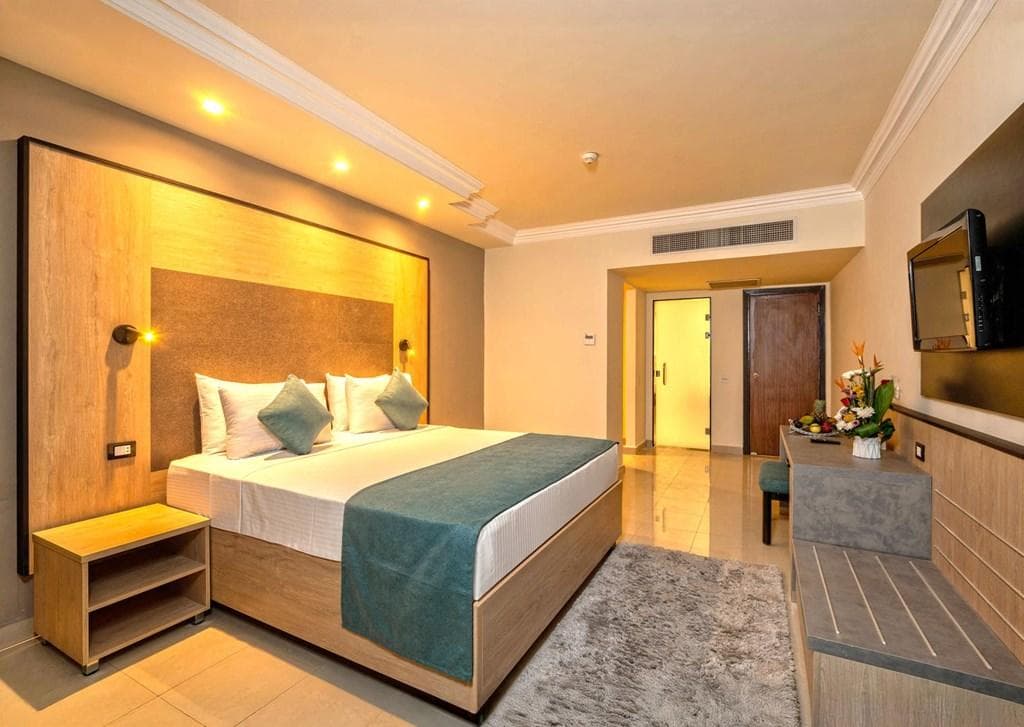 Naama Bay Getaway - photo 3
