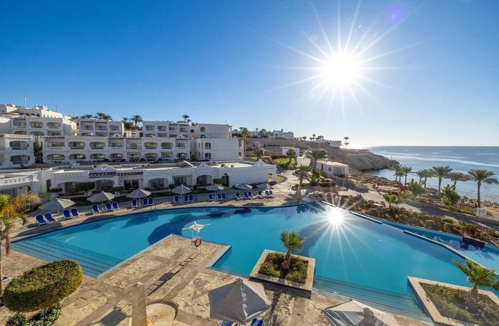 Continental Plaza Beach - main photo