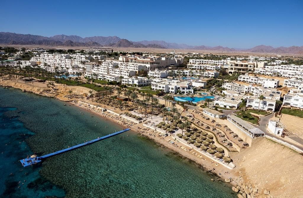 Continental Plaza Beach - photo 2