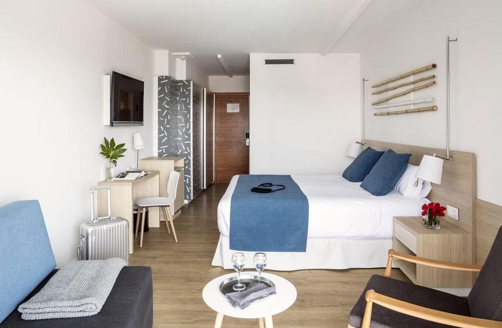 Aqua Hotel Onabrava - main photo
