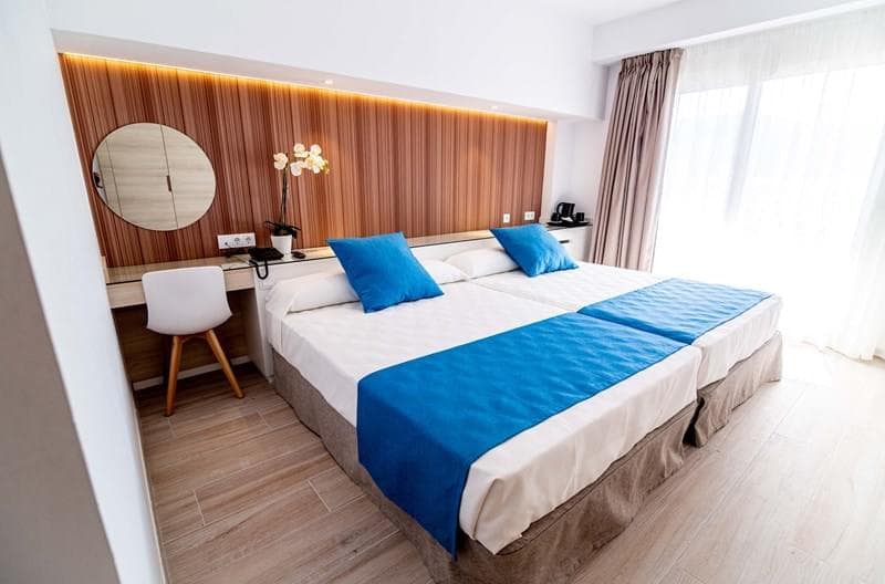 Benidorm, Rosamar Hotel - photo 3