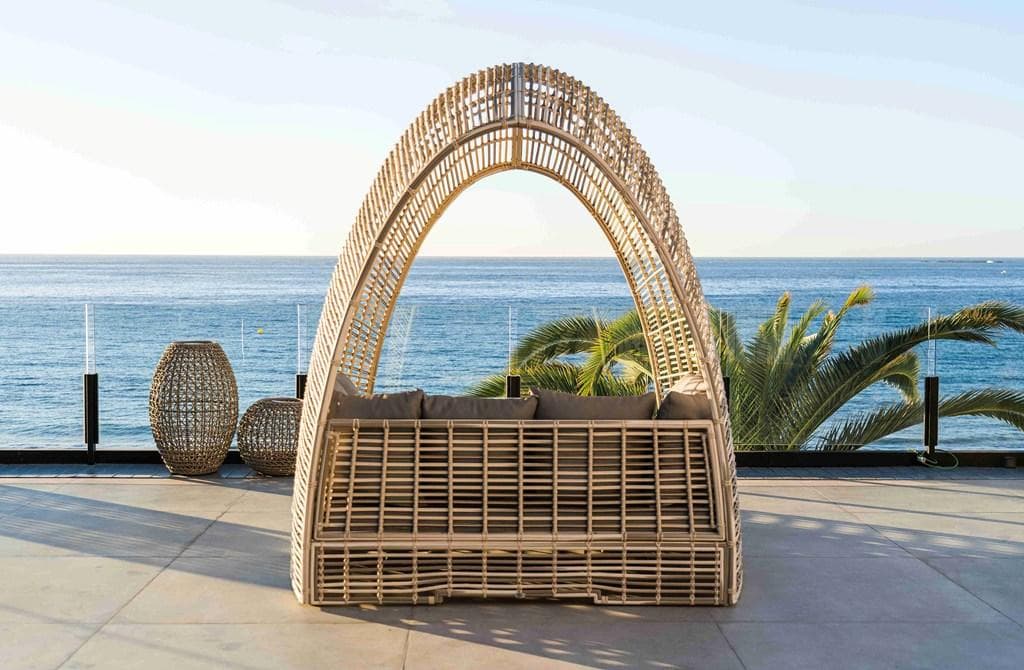 Luxury adults-only stay - photo 3