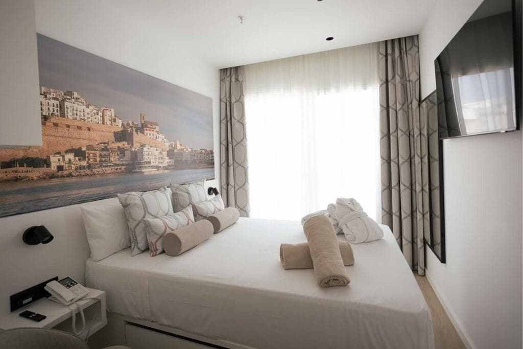 Benidorm, Hotel Villa Espana - photo 2