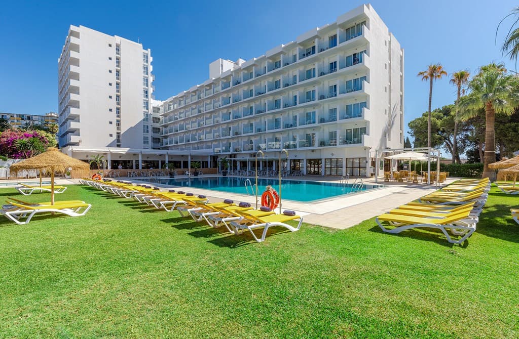 Benalmadena Getaway - photo 2
