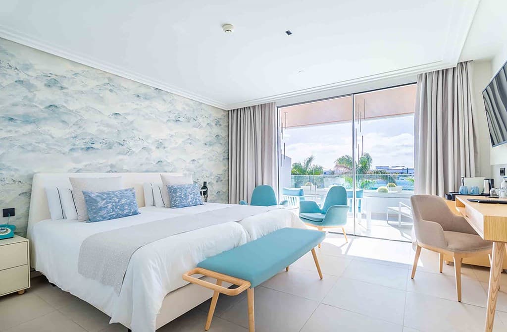 Lava Beach Hotel - photo 2