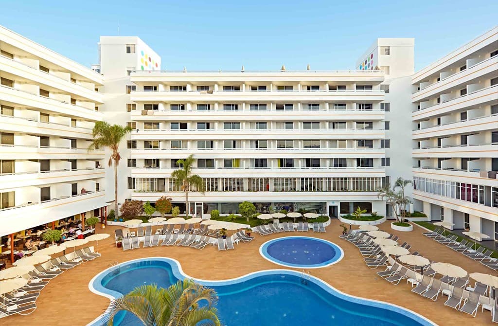 Coral Suites and Spa - photo 3