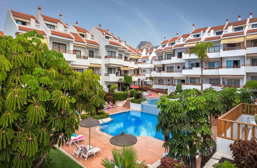 HG Cristian Sur Apartments