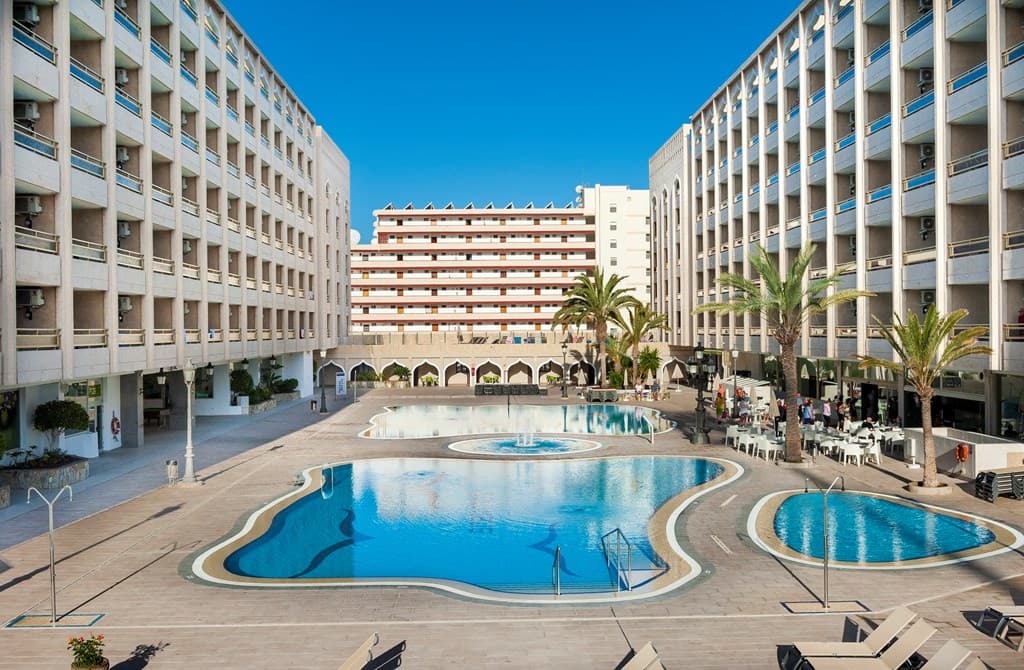 Columbus Aparthotel - main photo