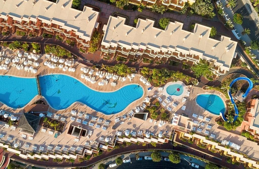 Los Gigantes Family Resort - photo 3