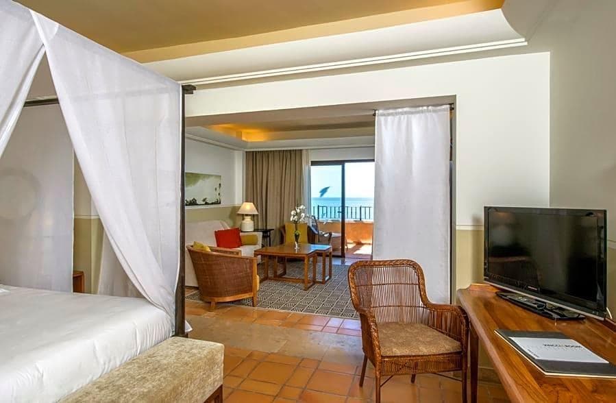 Costa Adeje Escape - photo 2