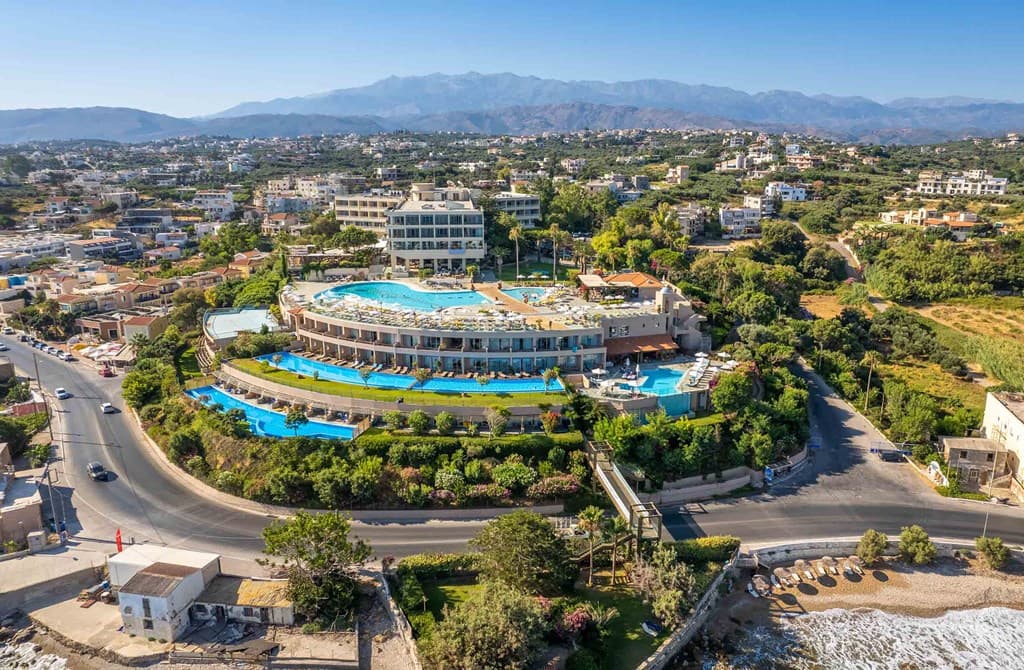 Leptos Panorama Hotel - photo 2