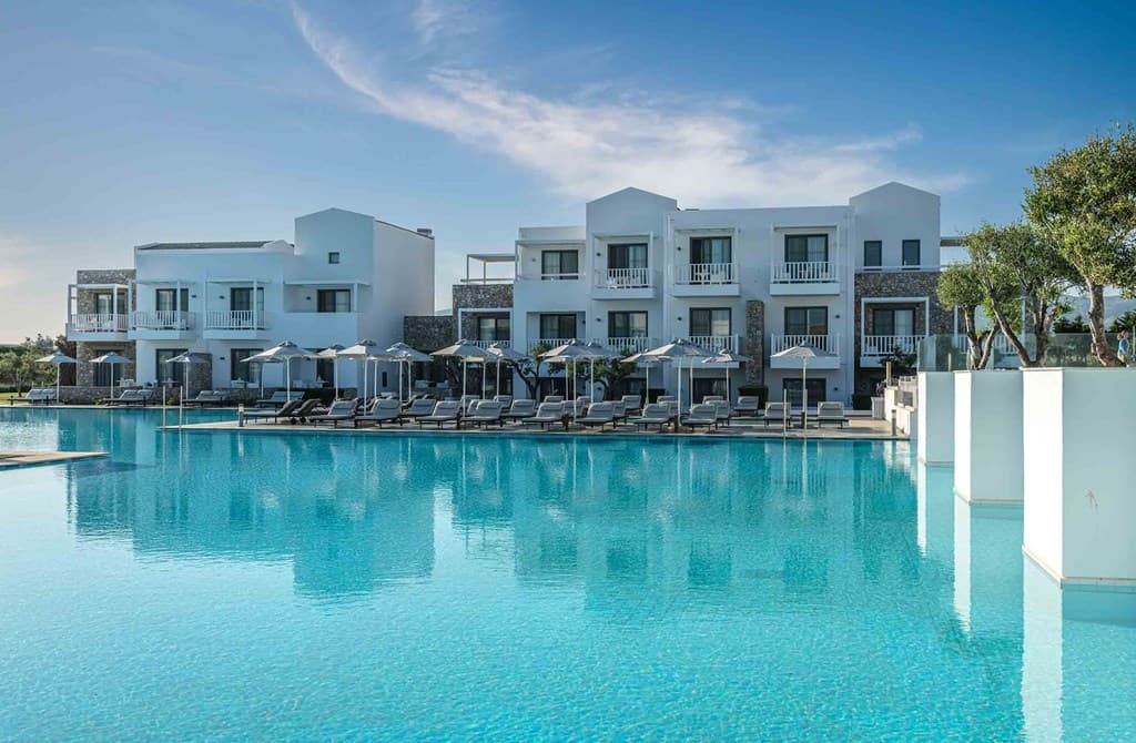 Diamond Deluxe Hotel - main photo