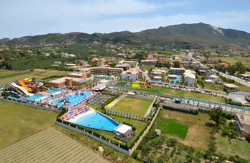 Caretta Beach Resort - photo 3