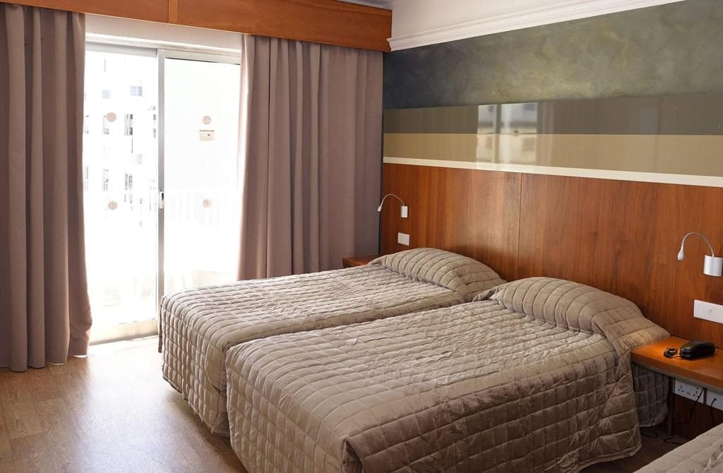 Topaz Hotel in Malta - photo 2