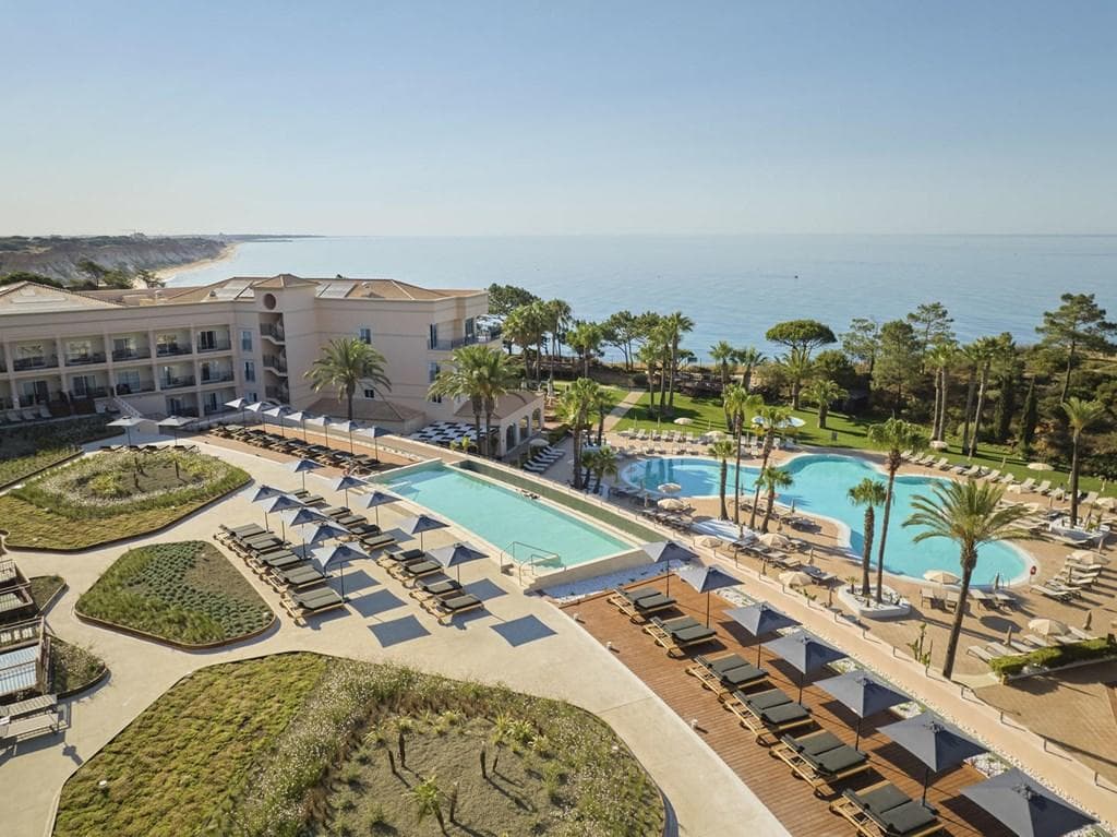 Albufeira Getaway