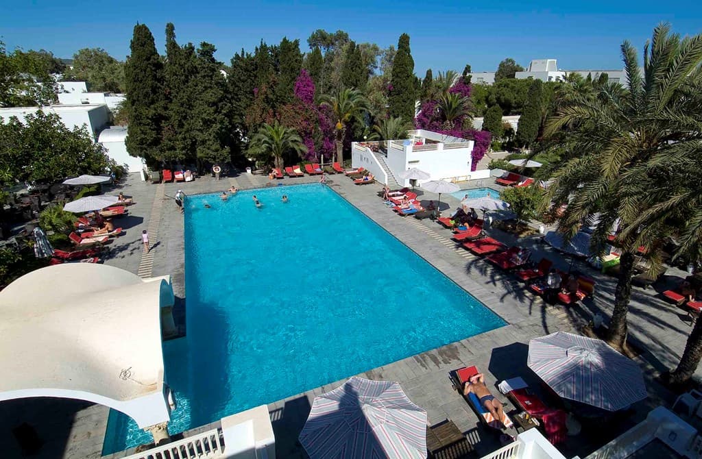 Les Orangers Beach Resort and Bungalows - main photo