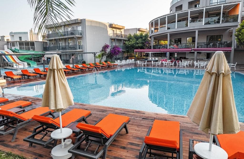 Bodrum Beach Resort - photo 3