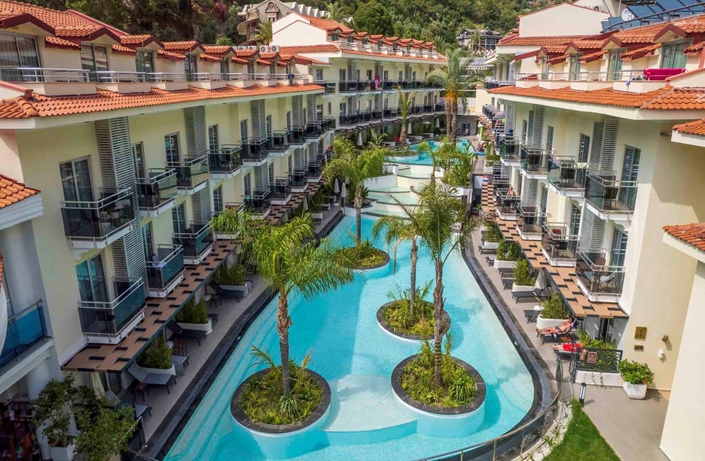 Montebello Resort Hotel - photo 2
